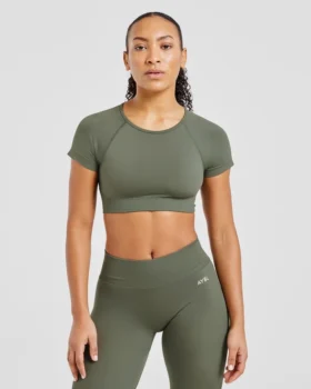 Adapt Seamless Crop Top