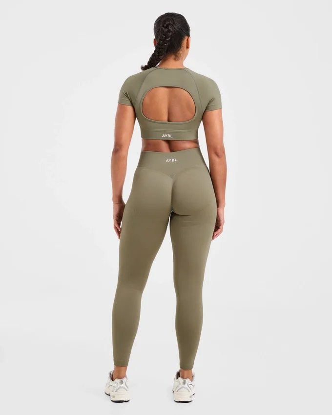 Adapt Seamless Crop Top