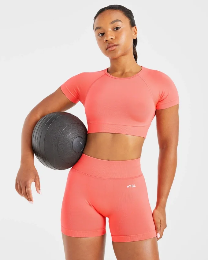 Adapt Seamless Crop Top