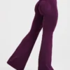 Adapt Seamless Flared Leggings