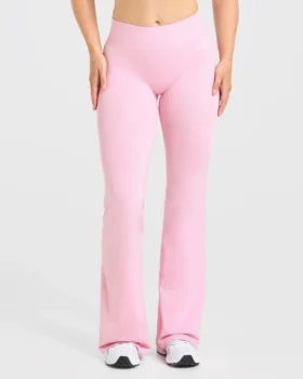 Adapt Seamless Flared Leggings