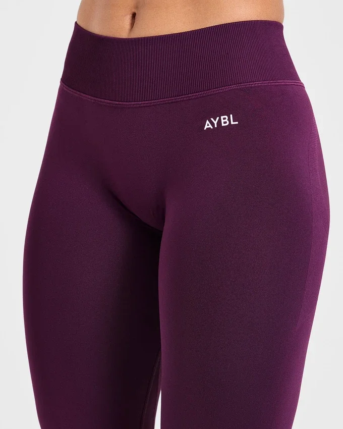 Adapt Seamless Flared Leggings