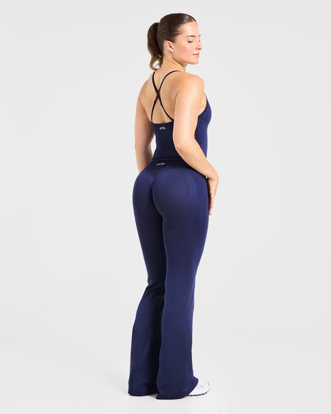 Adapt Seamless Flared Leggings