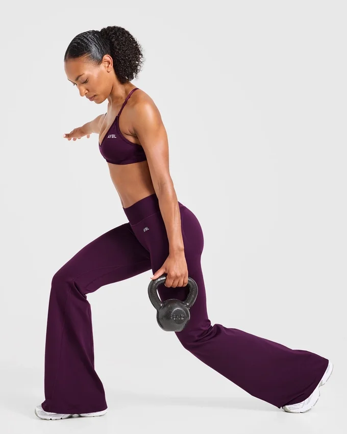 Adapt Seamless Flared Leggings