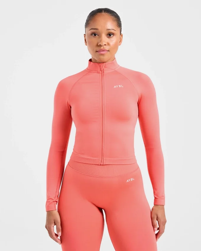 Adapt Seamless Jacket