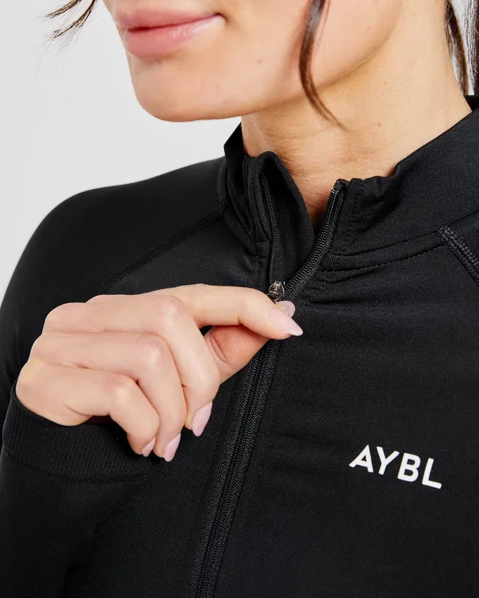 Adapt Seamless Jacket