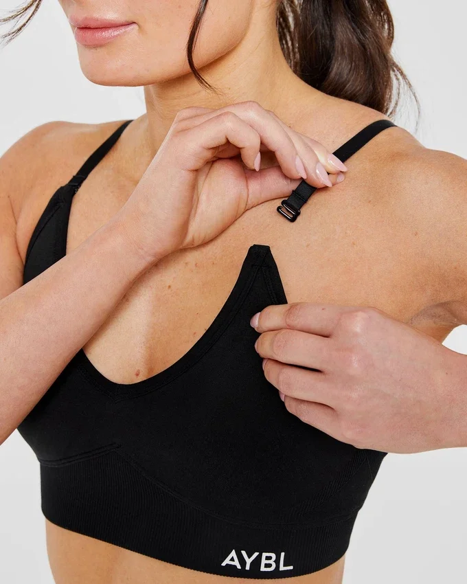Adapt Seamless Sports Bra