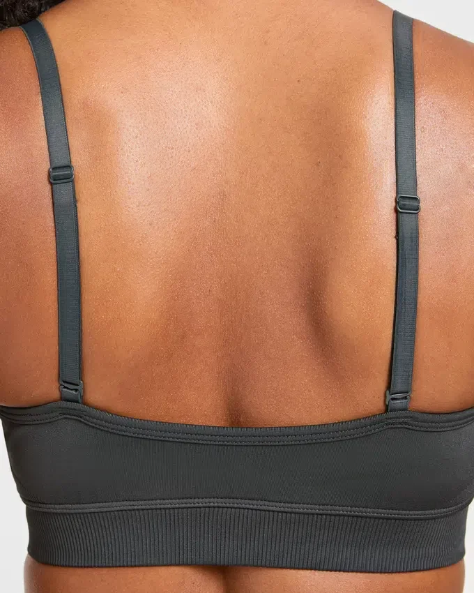 Adapt Seamless Sports Bra
