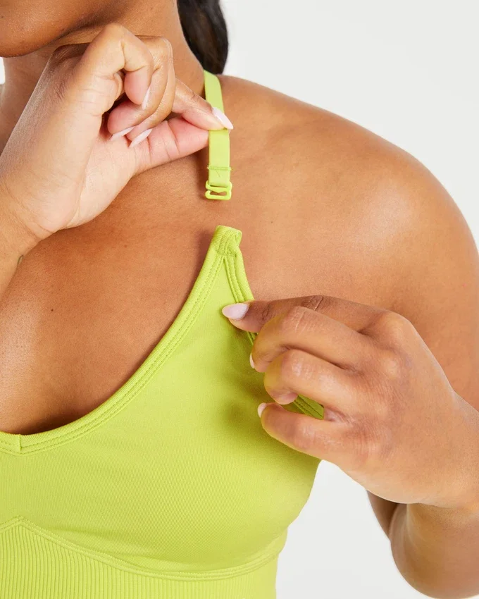 Adapt Seamless Sports Bra