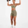 Adapt Seamless Sports Bra
