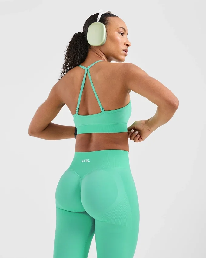 Adapt Seamless Sports Bra