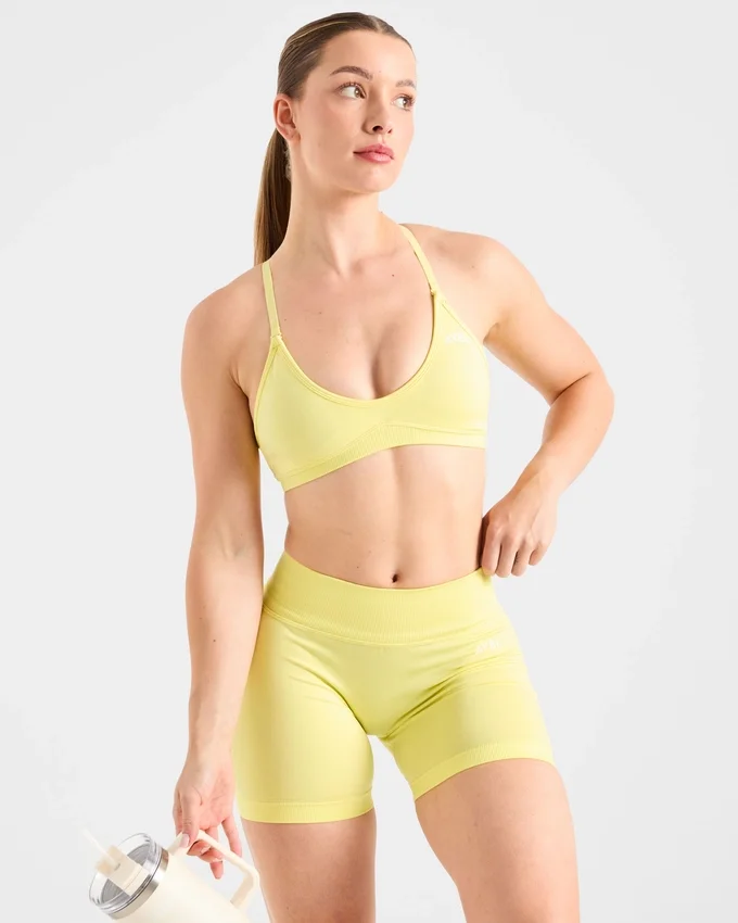 Adapt Seamless Strappy Sports Bra