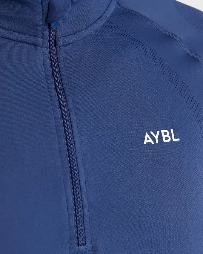 Attain Seamless 1/2 Zip Pullover