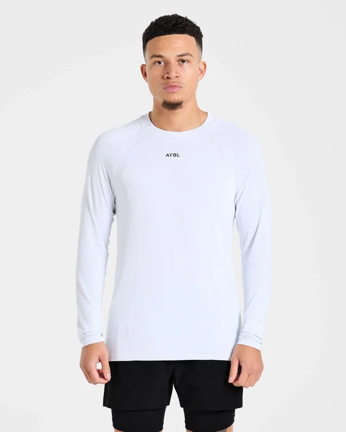 Attain Seamless Long Sleeve T Shirt