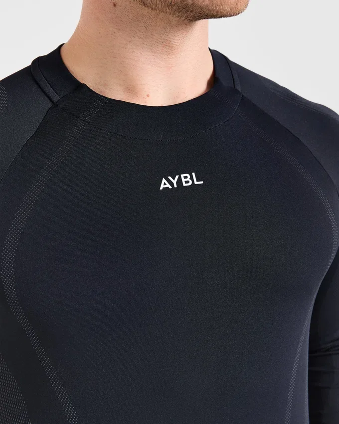 Attain Seamless Long Sleeve T Shirt