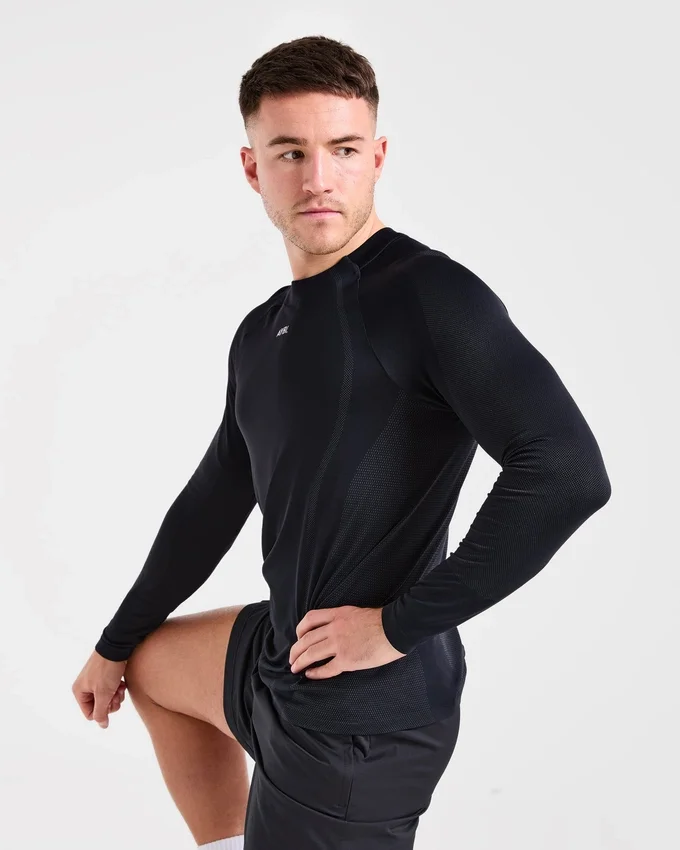 Attain Seamless Long Sleeve T Shirt