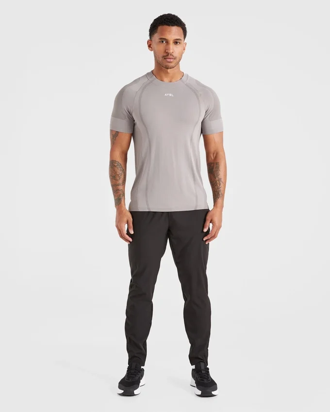 Attain Seamless T Shirt