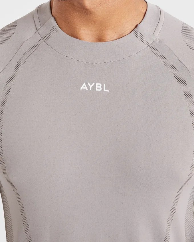 Attain Seamless T Shirt