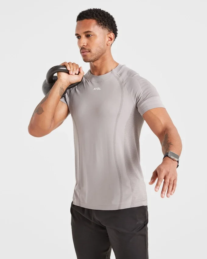 Attain Seamless T Shirt