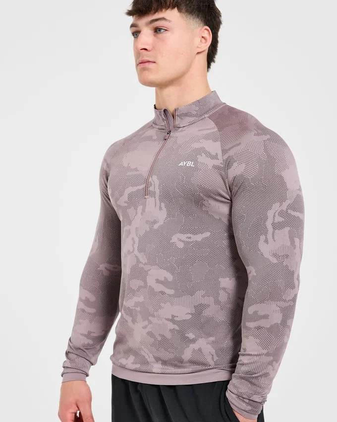 Camo Seamless 1/4 Zip Pullover