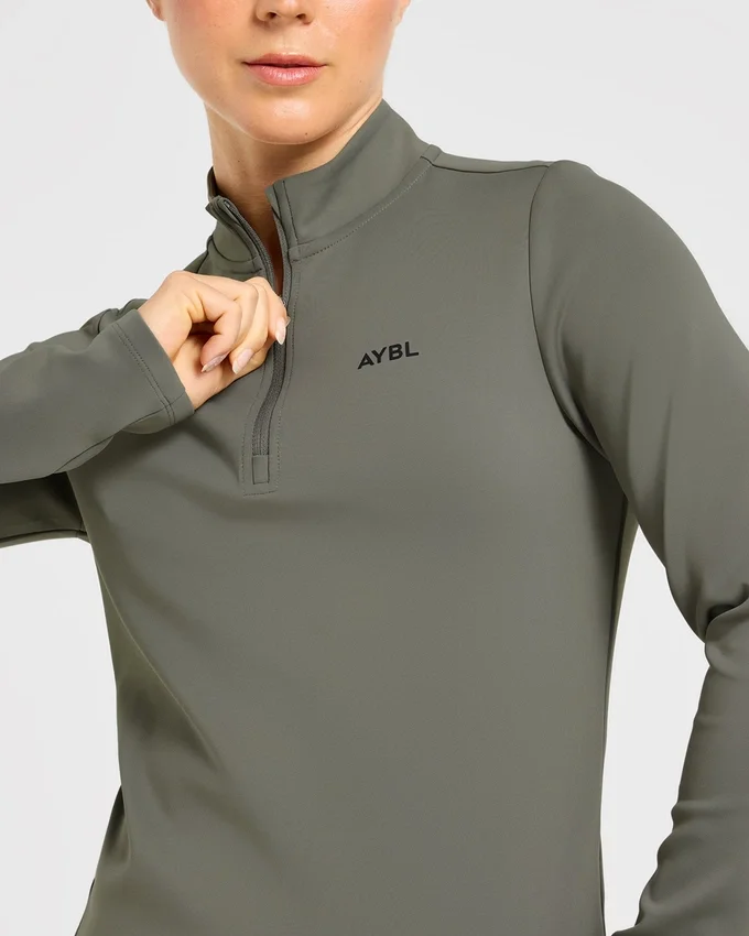 Classic 1/4 Zip Pullover