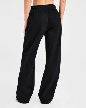 Classic Plush Oversized Straight Leg Joggers