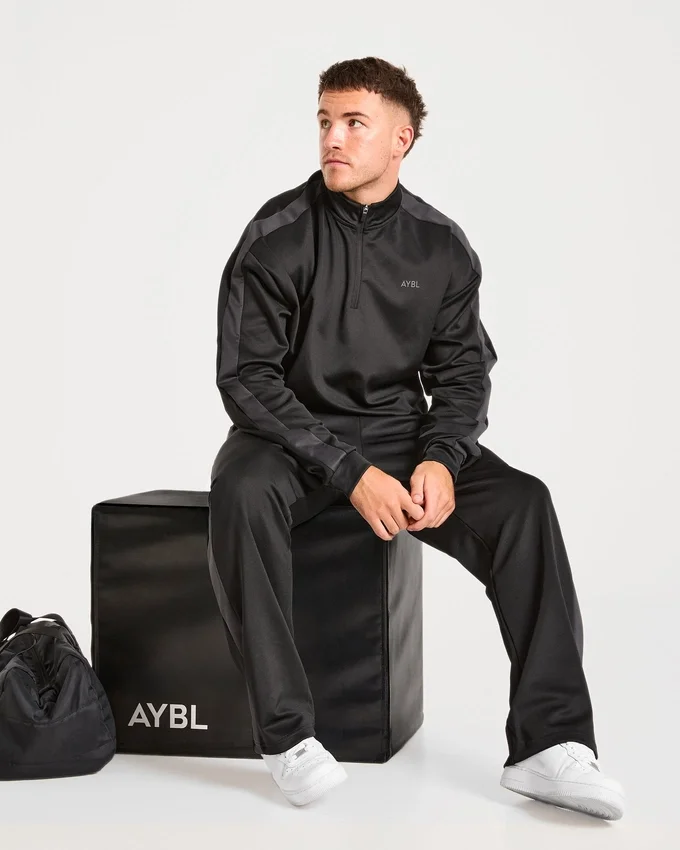 Classic Track 1/4 Zip Pullover