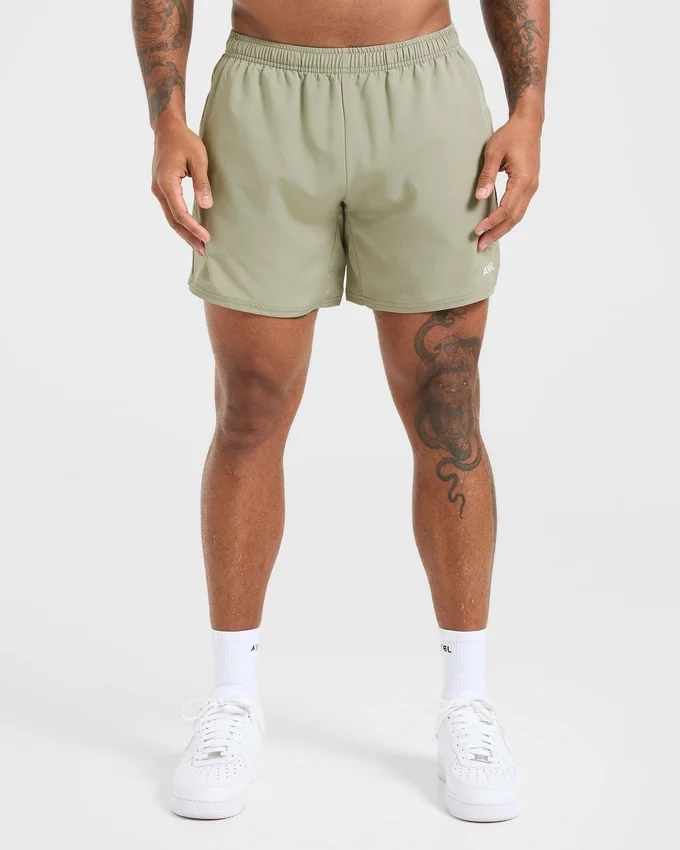 Core 5" Shorts