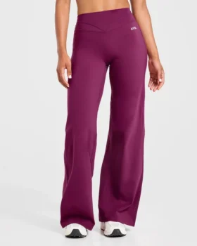 Engage Straight Leg Leggings