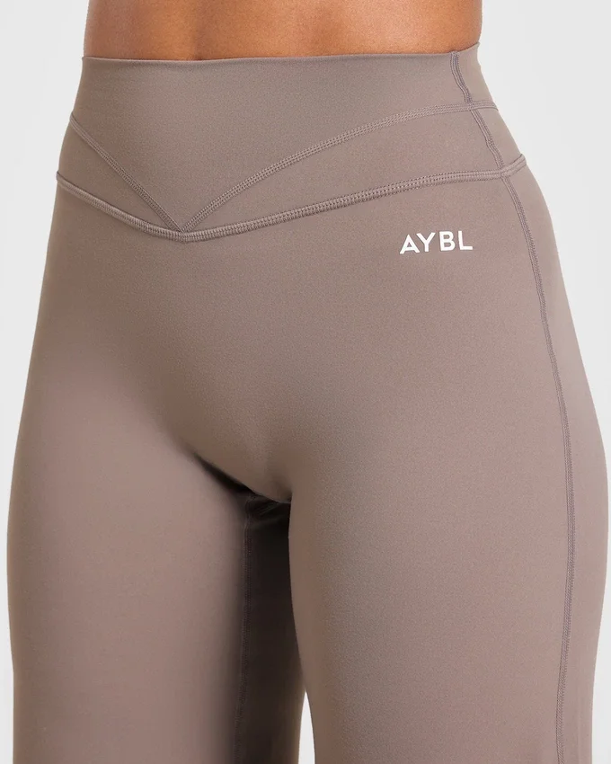 Engage Straight Leg Leggings