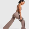 Engage Straight Leg Leggings