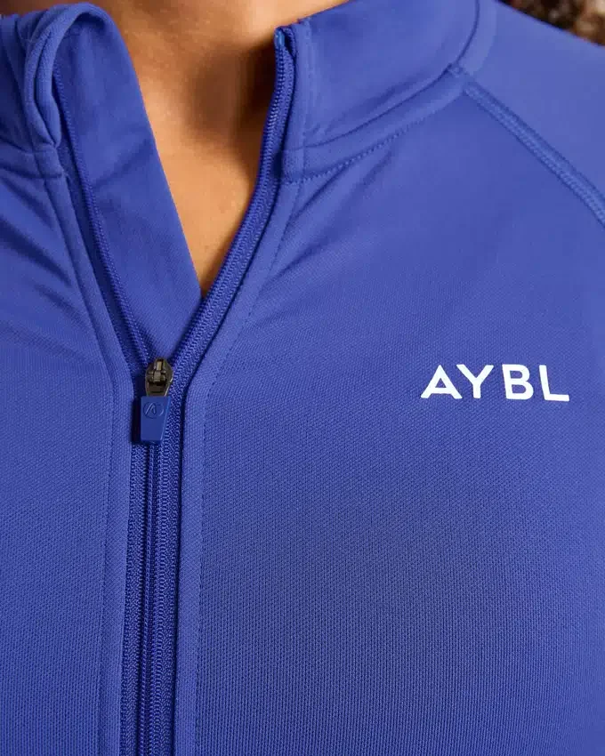 Enhance Seamless Jacket