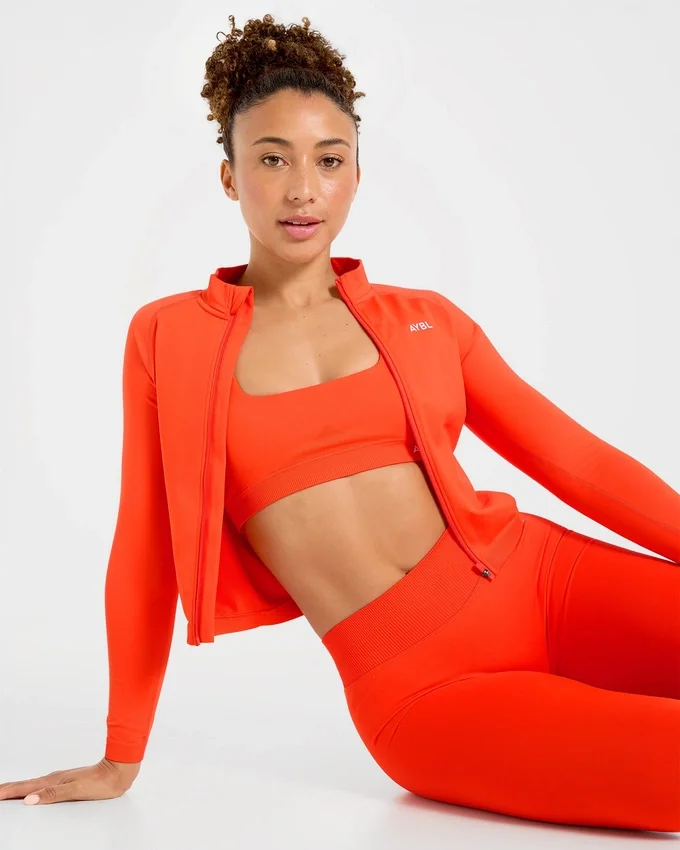 Enhance Seamless Jacket