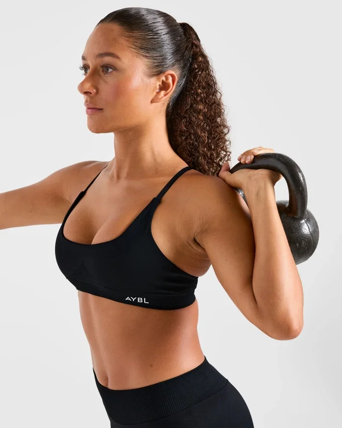 Enhance Seamless Sports Bra