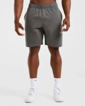 Essential Lightweight 7" Shorts
