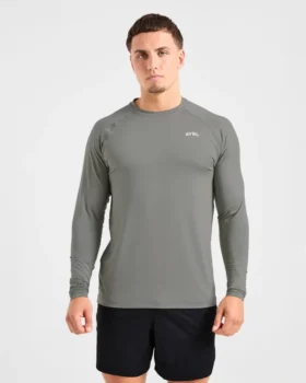 Essential Long Sleeve T Shirt