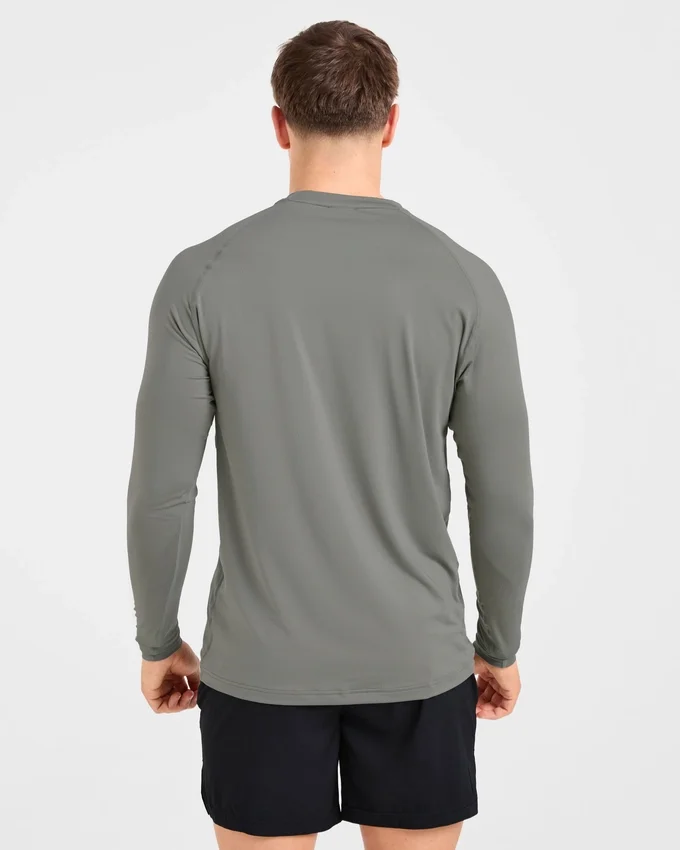 Essential Long Sleeve T Shirt