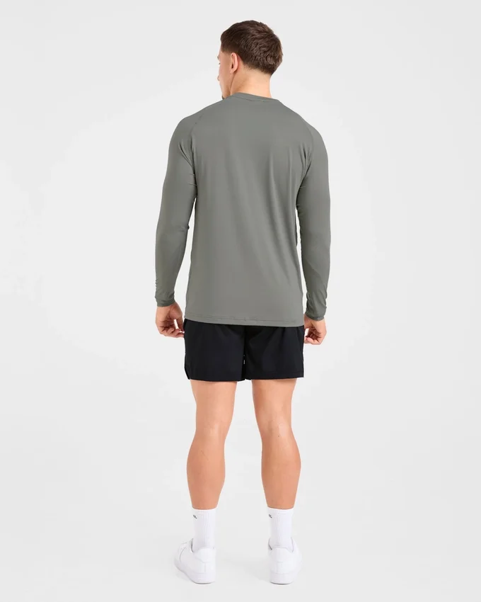 Essential Long Sleeve T Shirt