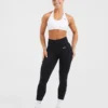 Essential Seamless Halterneck Sports Bra