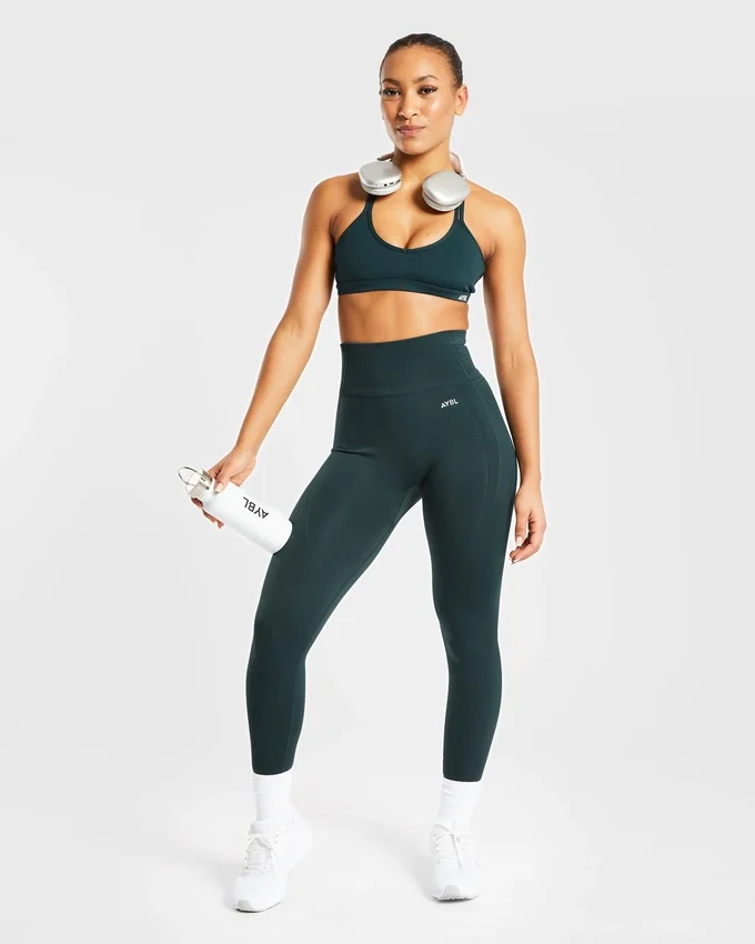 Essential Strappy Sports Bra