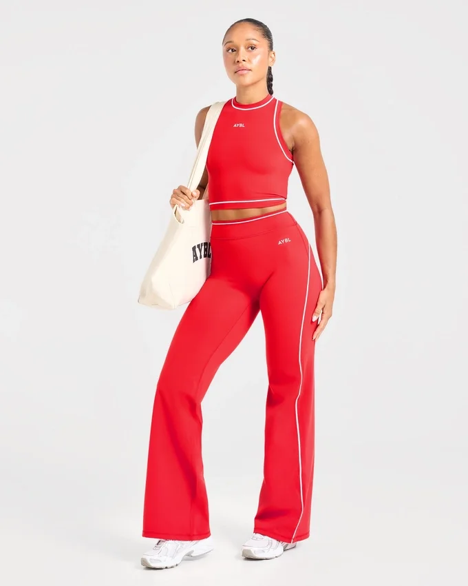 Form Flared Leggings