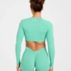 Physique Long Sleeve Crop Top