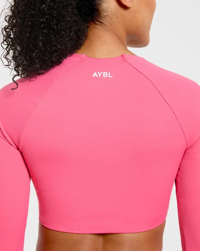 Physique Long Sleeve Crop Top