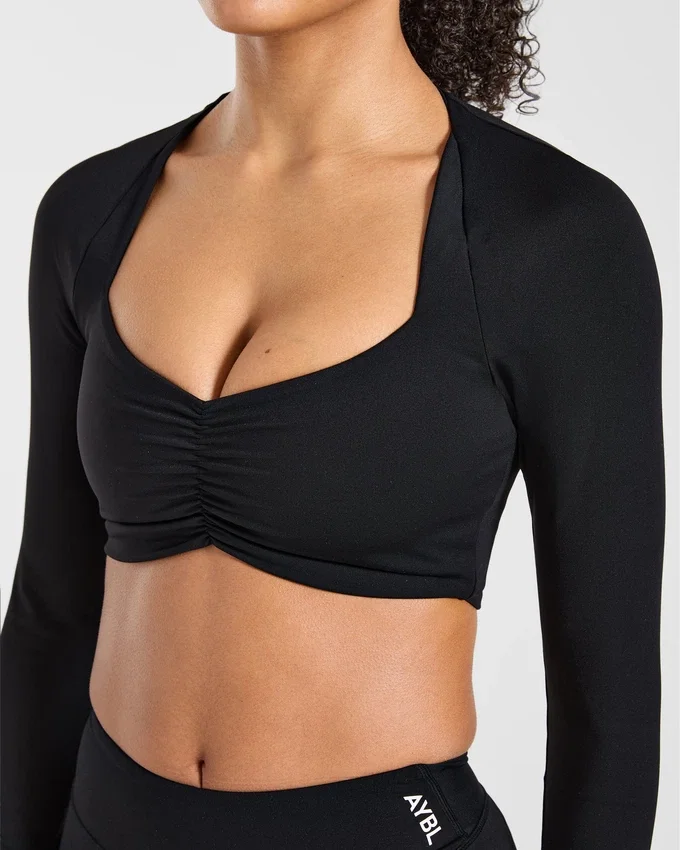 Physique Long Sleeve Crop Top