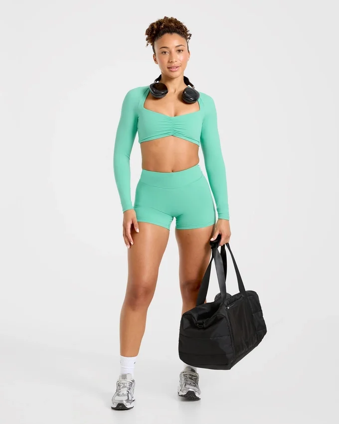 Physique Long Sleeve Crop Top