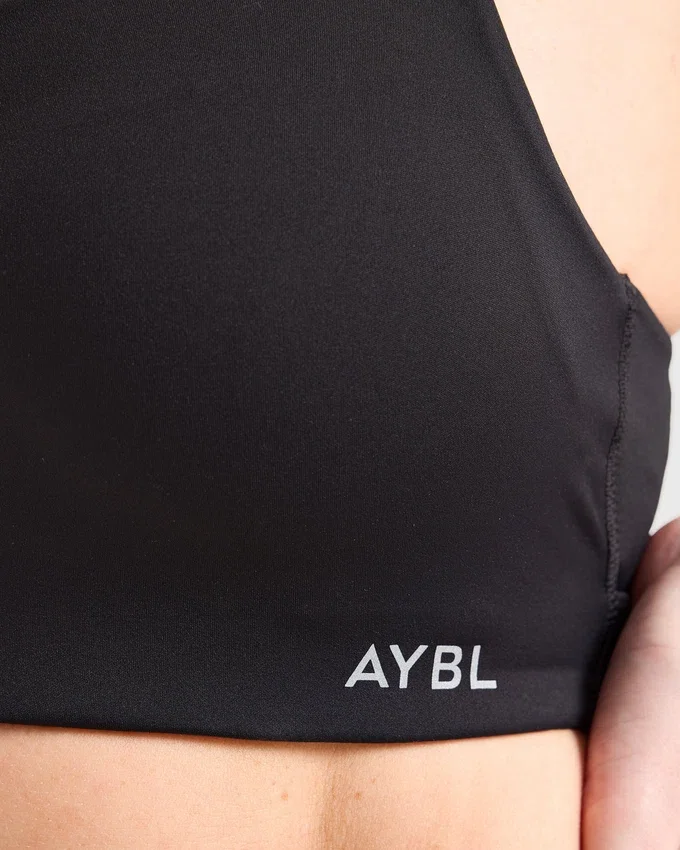 Run Cross Back Sports Bra