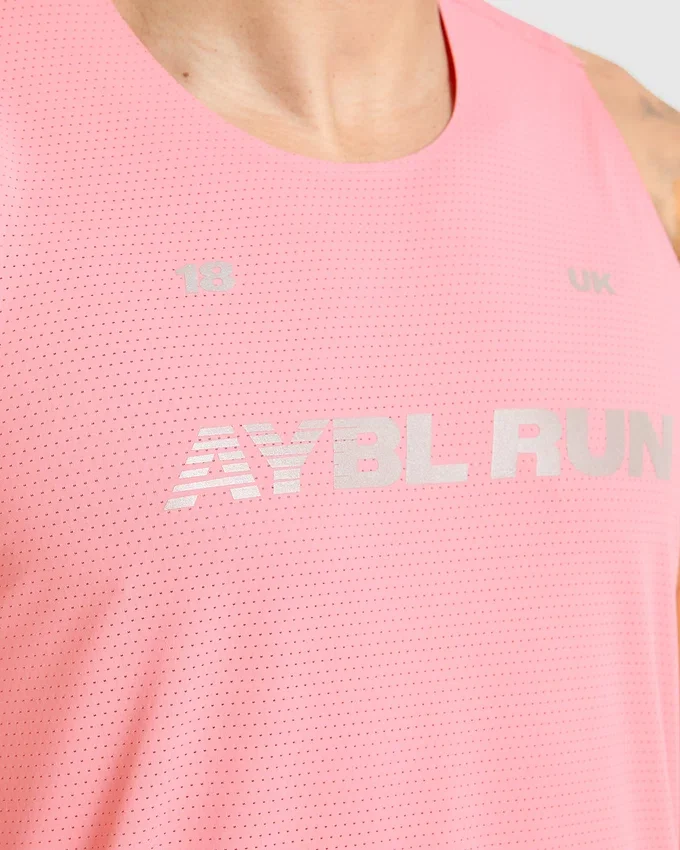 Run Loose Tank