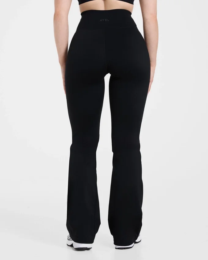 Sculpt Wrap Flared Leggings
