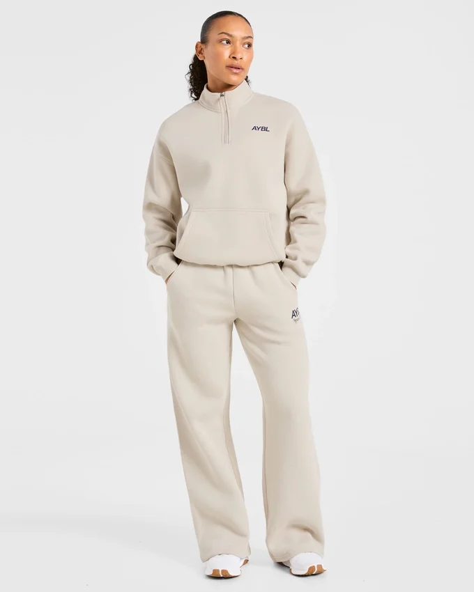 Sports Club Oversized 1/4 Zip Pullover