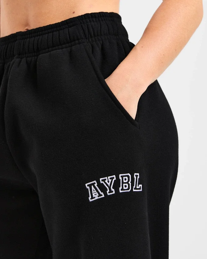 Varsity 2.0 Oversized Joggers